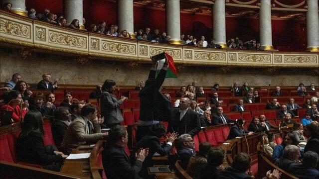 تعلیق جلسه پارلمان فرانسه